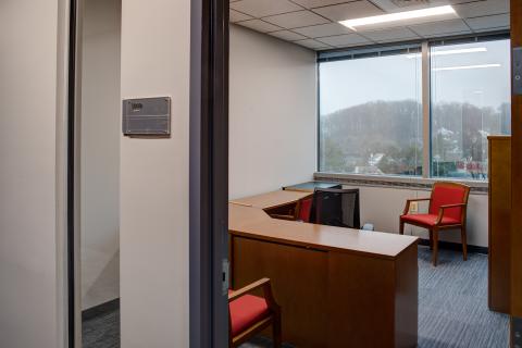 TD4 Suite 555 Private Office 