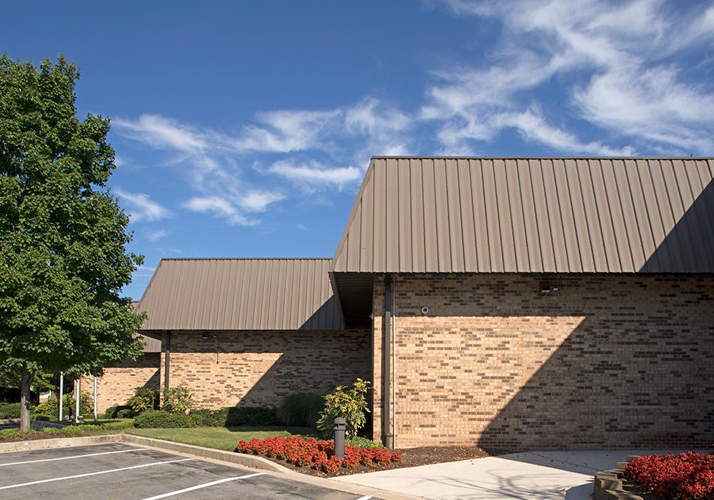 025 exterior