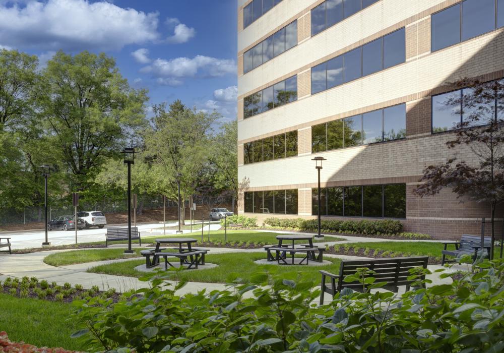 100 West Road Courtyard