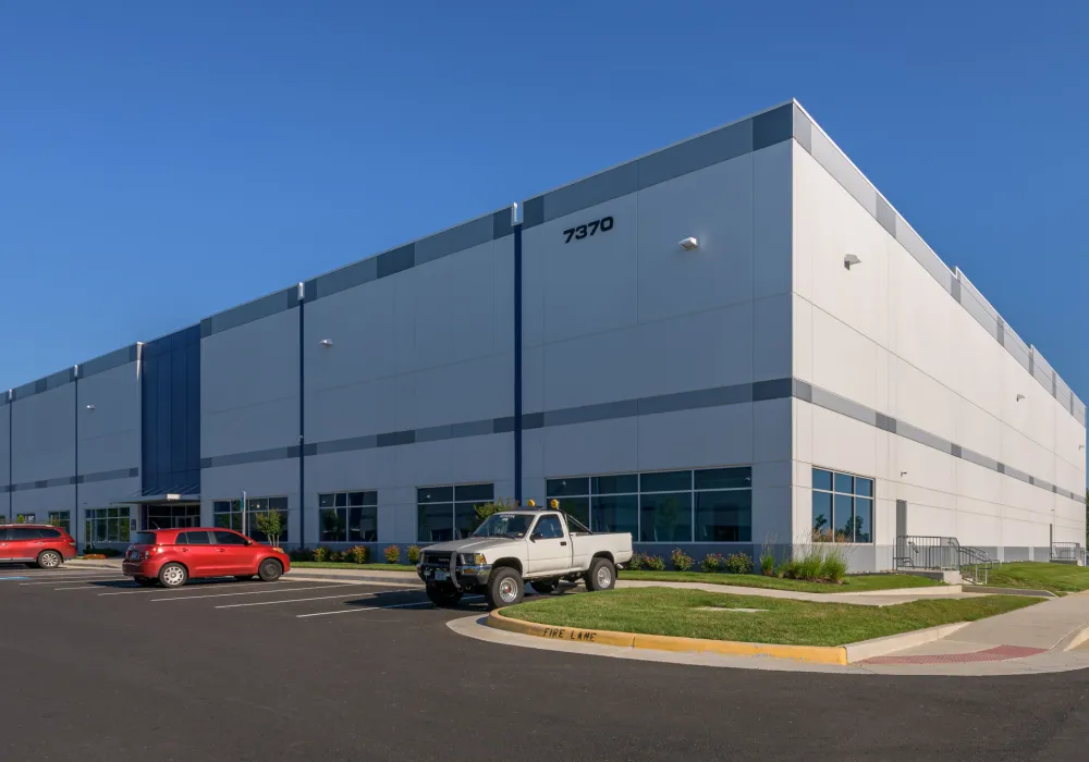 Merritt I-66 Business Park - Bldg 4