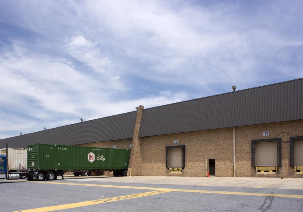 EL1B Eldersburg Business Center Exterior