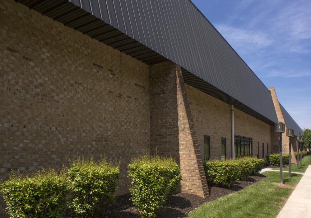 EL1B Eldersburg Business Center Exterior