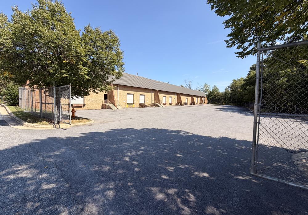 Ridgeway One Truck Court