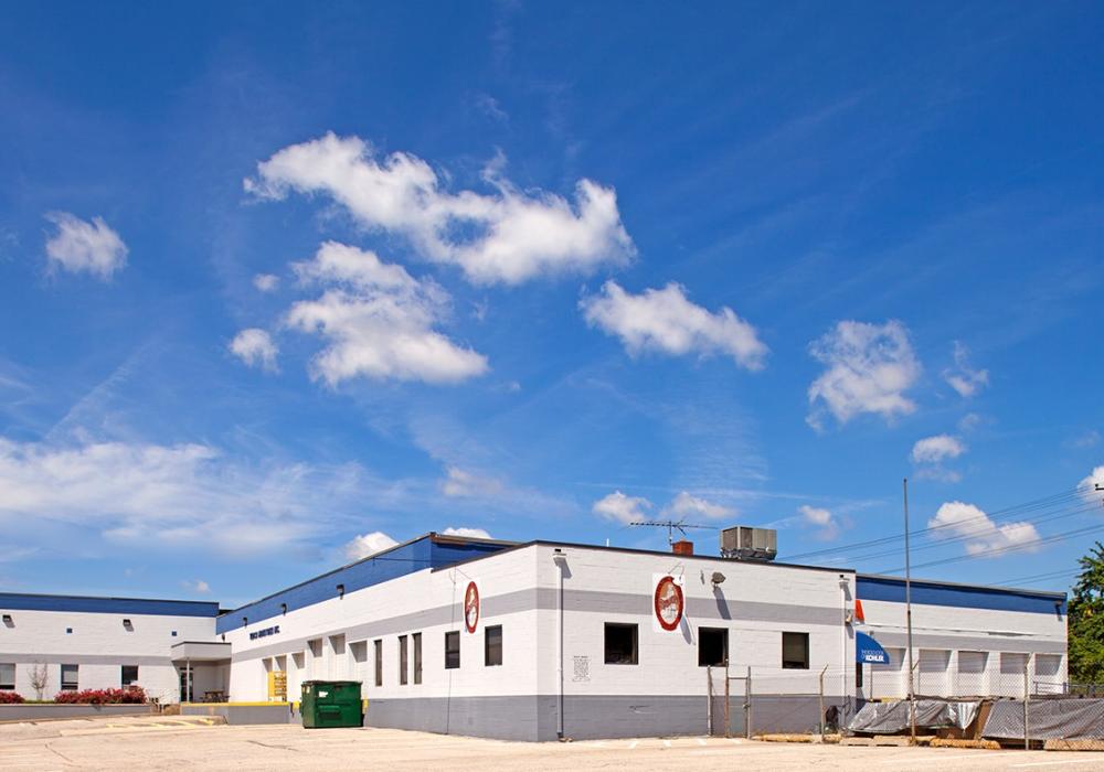 Hollins Ferry One exterior