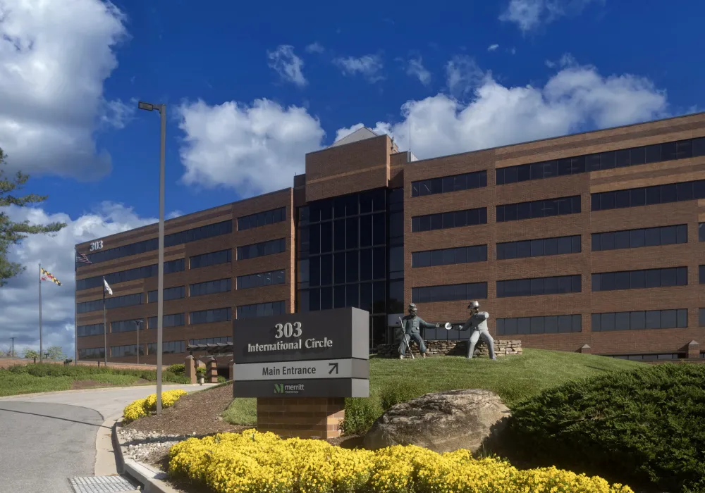 International Circle exterior