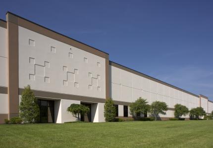 Eldersburg Business Center exterior