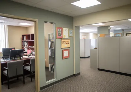 HA1 Career Communications Interior Office (3)