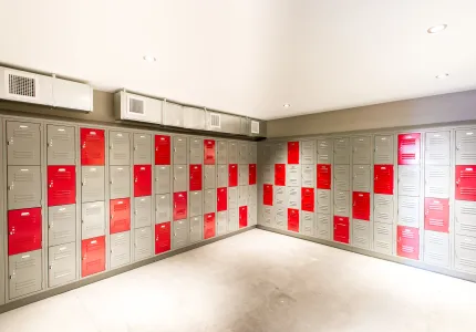 MCS ZeroFox Locker Room