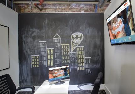 FF1 Citelighter Interior Office (3)