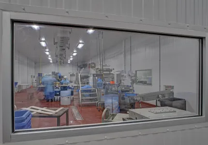 EC5 Saval Foods Interior (7)