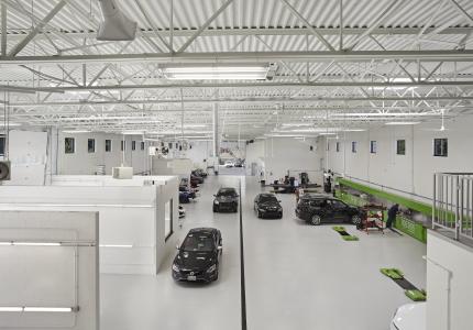 MCS D&V Auto Body Masters Interior (2)