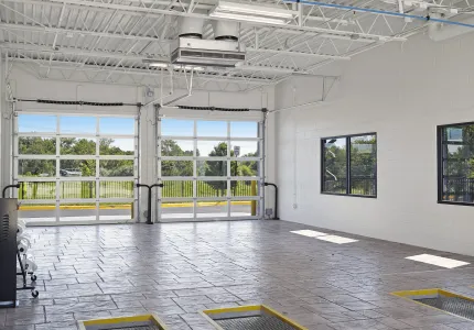 MCS D&V Auto Body Masters Interior (1)