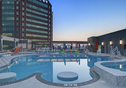 Merritt Clubs Canton
