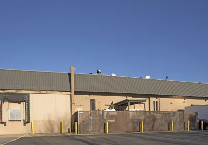 058E Beltway Business Community Exterior (41)
