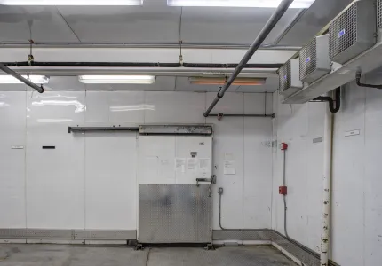 058E Beltway Business Community Interior (19)