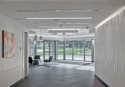 RR2 Owings Mills Corporate Campus Lobby (8)