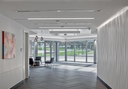 RR2 Owings Mills Corporate Campus Lobby (8)