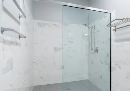 AB9 Hanley Energy Restroom (1)
