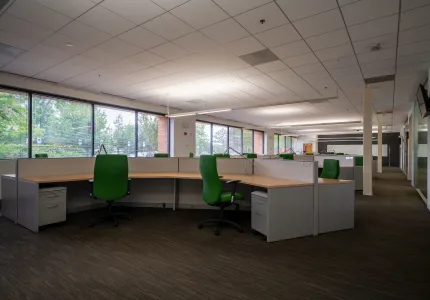 LS8 Neustar Office (6)
