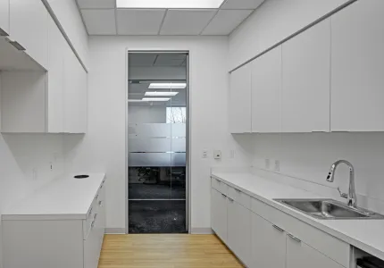 SC1B Willis Tower Watson Office Suite 150 (15)