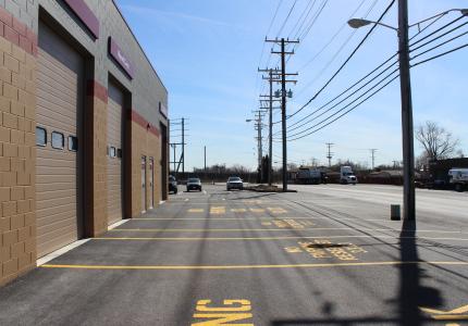 017 Hollins Ferry Garage