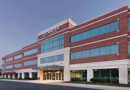 LW1 Lyndwood Executive Center Exterior (2)