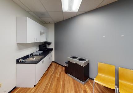 RR1A 10045-Red-Run-Blvd-Suite-100-110-Kitchen
