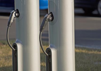 SC1B Vehicle Charging Stations (4)