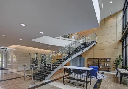 BH5 Columbia Corporate Park Interior Lobby 30