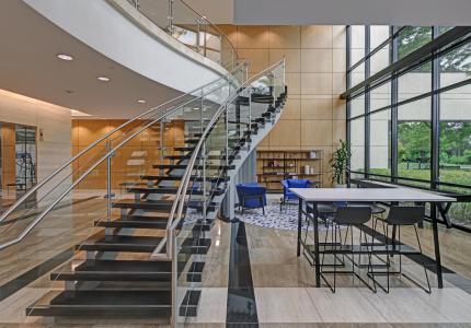 BH5 Columbia Corporate Park Interior Lobby 32