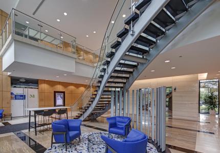 BH5 Columbia Corporate Park Interior Lobby 34