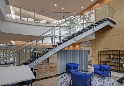 BH5 Columbia Corporate Park Interior Lobby 36