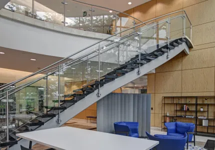 BH5 Columbia Corporate Park Interior Lobby 40