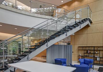 BH5 Columbia Corporate Park Interior Lobby 40