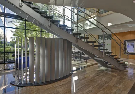 BH5 Columbia Corporate Park 8890 McGraw Road Interior Lobby 46