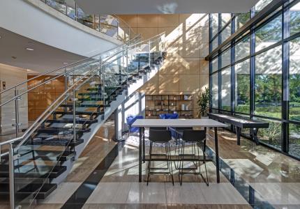 BH5 Columbia Corporate Park 8890 McGraw Road Interior Lobby 48
