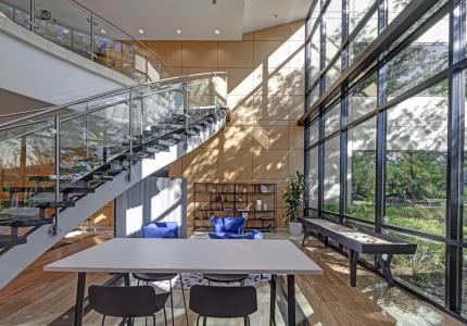 BH5 Columbia Corporate Park 8890 McGraw Road Interior Lobby 55