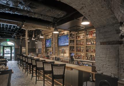 FF1 Copper Shark Restaurant Bar (6)