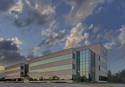 HF3 Columbia Corporate Park 6021 University Boulevard Exterior 1