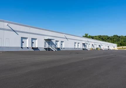 Qb1 Qb2 Merritt Business Park at Quantico Corporate Center Dock Exterior (4)