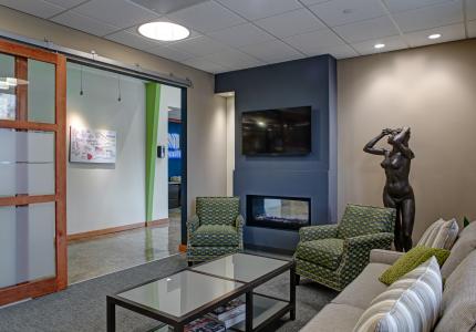 SA1B Merritt Companies Baltimore Office-Leroy's Lounge