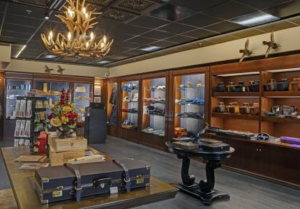 Highland Sporting Outfitters Interior