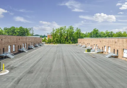 mw Merritt Midway Business Park exterior (24)