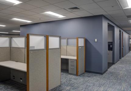 TD4 Suite 555 Office 