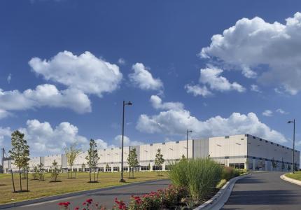 White Marsh Interchange Park, Exterior